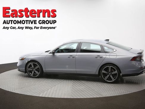 Used 2025 Honda Accord Sport image 62