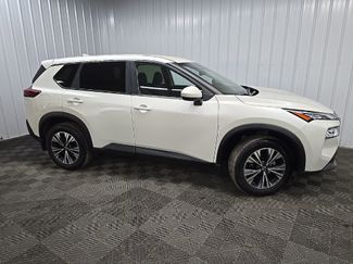 Used 2023 Nissan Rogue SV video 1