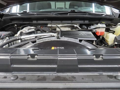 Used 2023 GMC Sierra 2500 AT4 w/ AT4 Premium Plus Package image 34