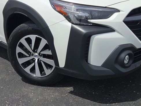 Certified 2024 Subaru Outback Premium AWD/4WD image 3