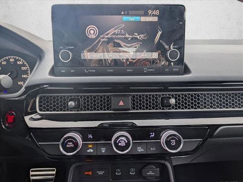 Certified 2025 Honda Civic Sport image 14