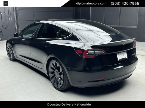 Used 2023 Tesla Model 3 Performance image 5