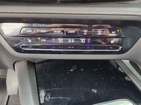 Used 2023 Buick Envision Essence image 18