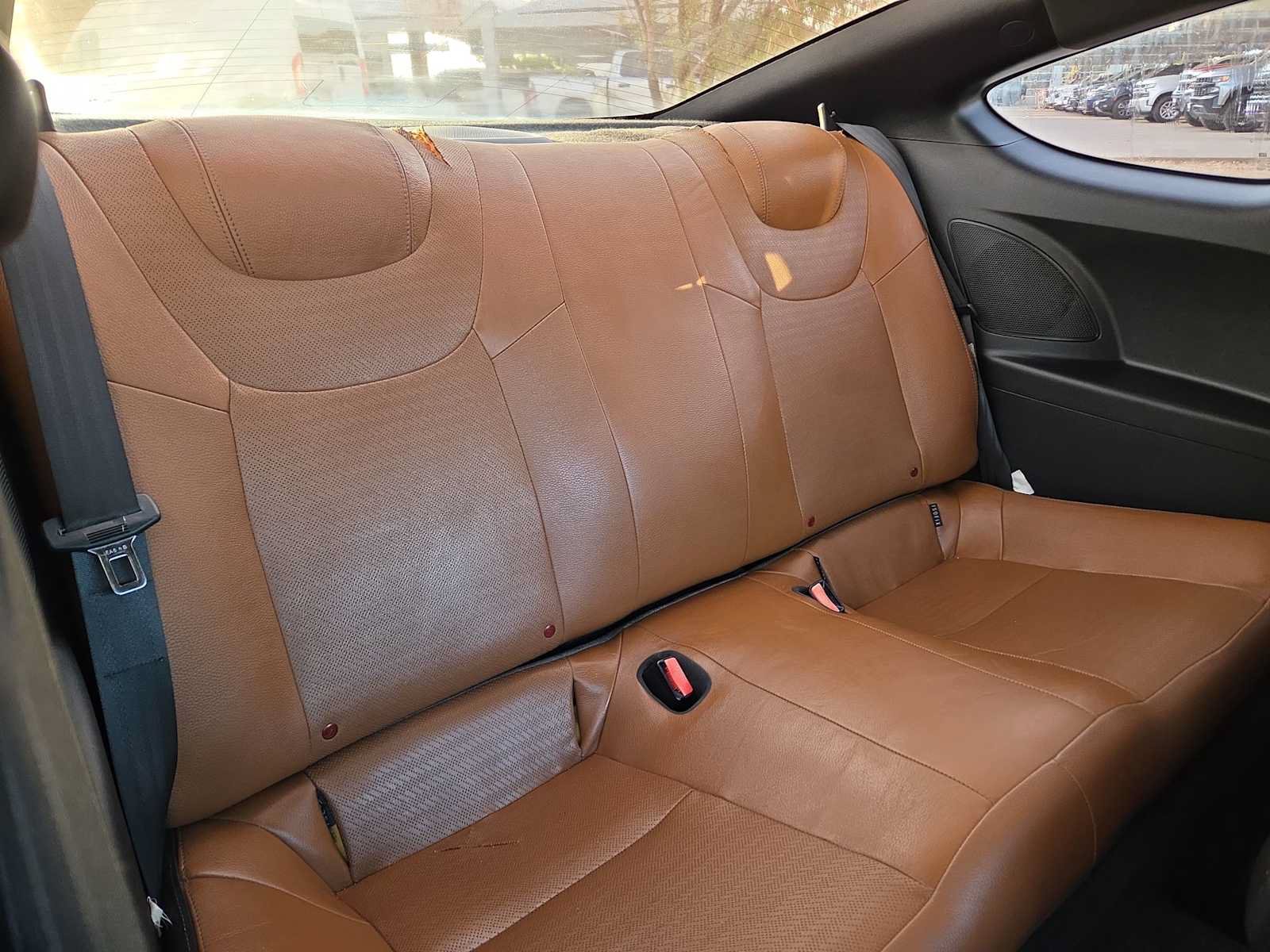 Used 2015 Hyundai Genesis 3.8 RWD image 17