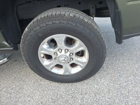 Used 2020 RAM 2500 Big Horn w/ Level 1 Equipment Group image 7