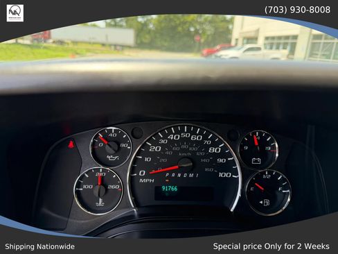 Used 2015 Chevrolet Express 2500 w/ Chrome Appearance Package RWD image 14