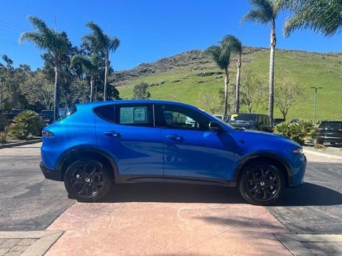 Used 2024 Dodge Hornet R/T w/ Tech Pack w/o Parking image 11