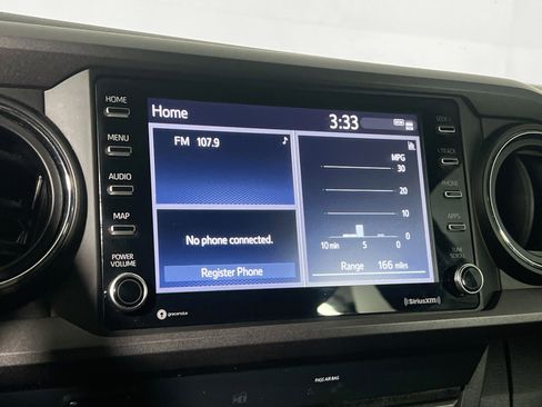Used 2020 Toyota Tacoma TRD Sport AWD/4WD image 28