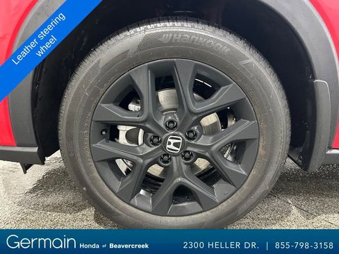 Used 2025 Honda HR-V Sport image 15