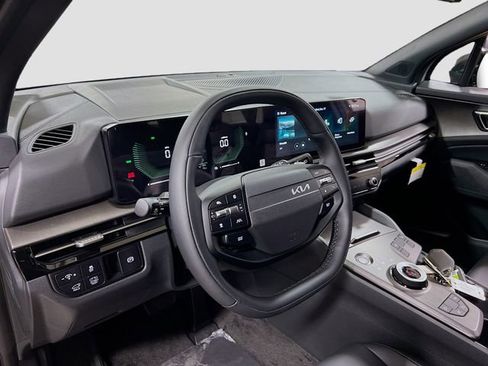 New 2026 Kia Sportage X-Line image 9