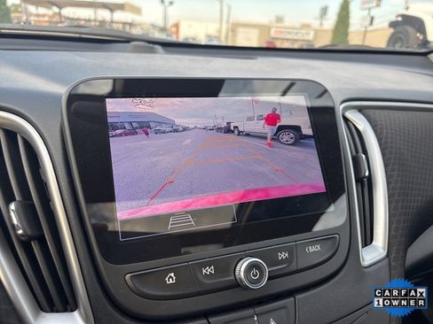 Used 2024 Chevrolet Malibu LT image 17