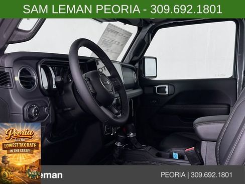 New 2025 Jeep Gladiator Sport image 9