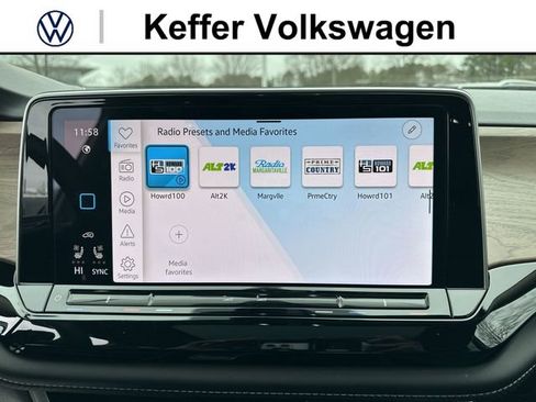 New 2026 Volkswagen Atlas SE FWD image 22