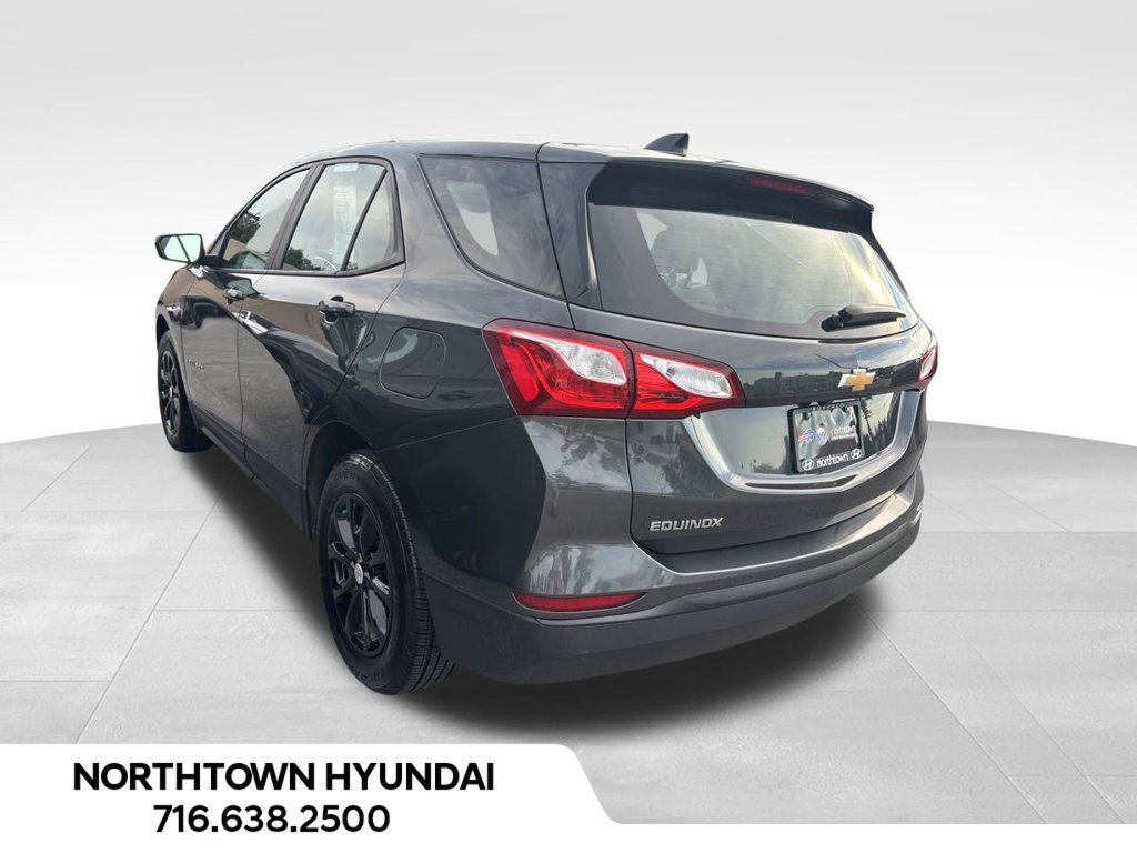 Used 2020 Chevrolet Equinox LS FWD image 6