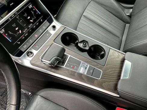 Used 2022 Audi A6 2.0T Premium image 18