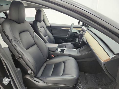Used 2023 Tesla Model 3 Performance image 19