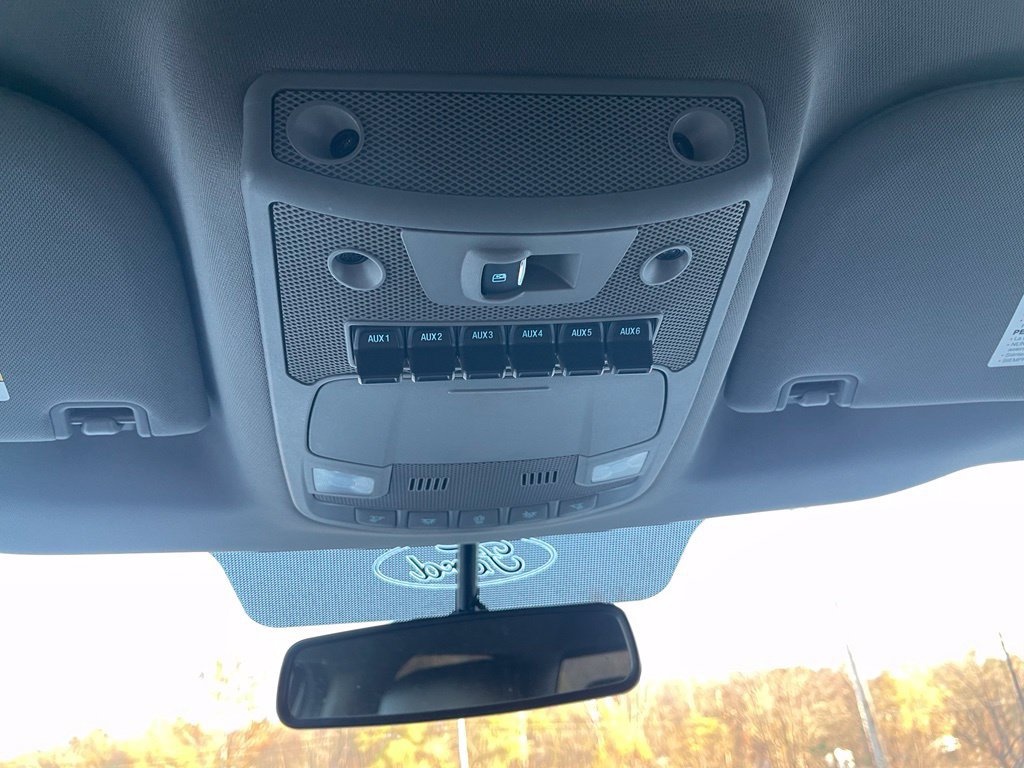 Used 2019 Ford F250 Lariat w/ Lariat Value Package AWD/4WD image 33