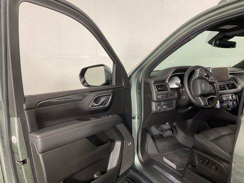 Used 2023 Chevrolet Tahoe RST w/ Luxury Package AWD/4WD image 27