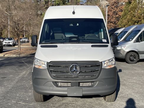 New 2025 Mercedes-Benz Sprinter 2500 image 3