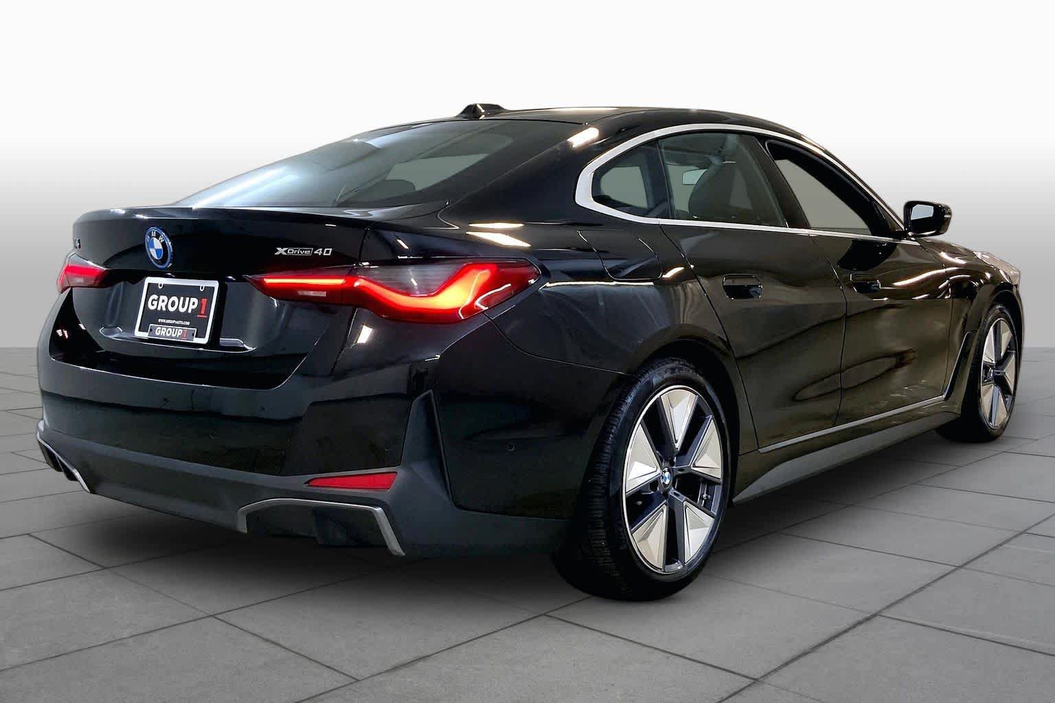 Used 2025 BMW i4 xDrive40i w/ Premium Package AWD/4WD image 12