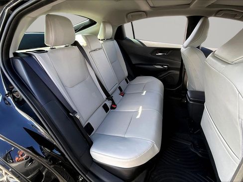 Used 2024 Toyota Prius XLE image 25