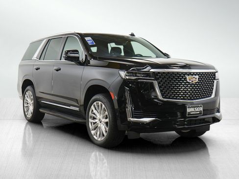 Used 2024 Cadillac Escalade Premium Luxury w/ Touring Package AWD/4WD image 7
