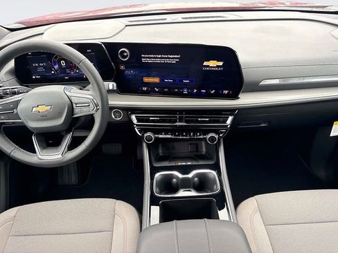 New 2026 Chevrolet Traverse LT w/ Driver Confidence Package image 16