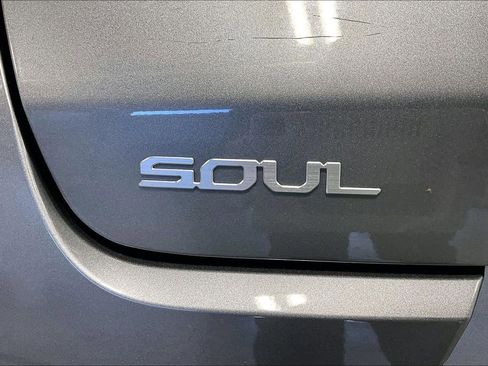 Used 2025 Kia Soul LX w/ LX Technology Package image 39