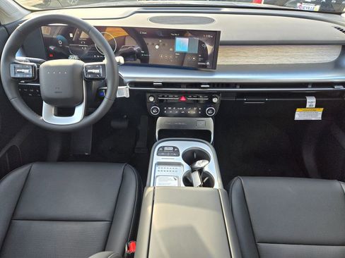 New 2026 Hyundai Ioniq 9 SEL image 11