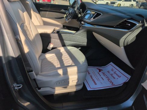 Used 2023 Buick Enclave Avenir w/ Avenir Technology Package image 11