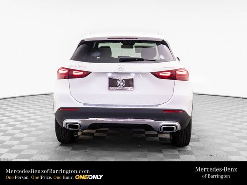 New 2025 Mercedes-Benz GLA 250 GLA 250 image 4