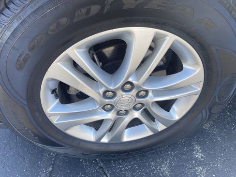 Used 2021 Buick Enclave Essence AWD/4WD image 12