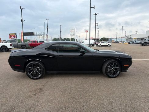 Used 2022 Dodge Challenger SXT w/ Blacktop Package RWD image 6