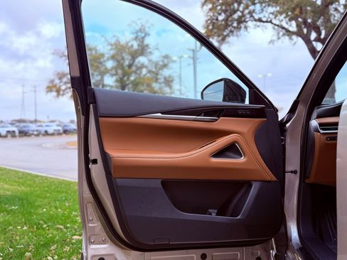 Certified 2026 INFINITI QX60 Autograph w/ Dark Cargo Package image 23