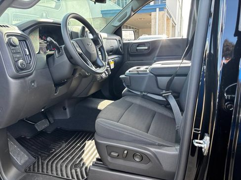New 2026 Chevrolet Silverado 1500 Custom Trail Boss AWD/4WD image 16
