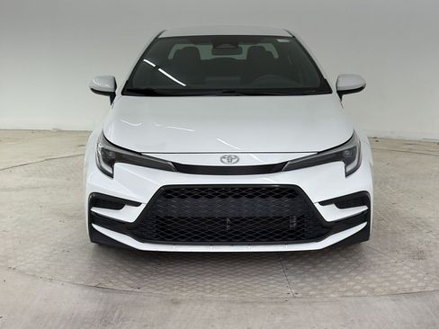 Used 2024 Toyota Corolla SE FWD image 6