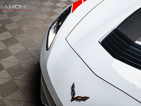 Used 2019 Chevrolet Corvette Stingray Coupe w/ 1LT RWD image 68