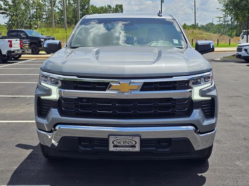 Used 2026 Chevrolet Silverado 1500 LT AWD/4WD image 3