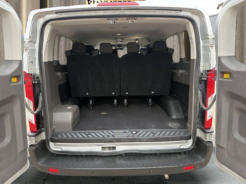 Used 2021 Ford Transit 350 XLT RWD image 25