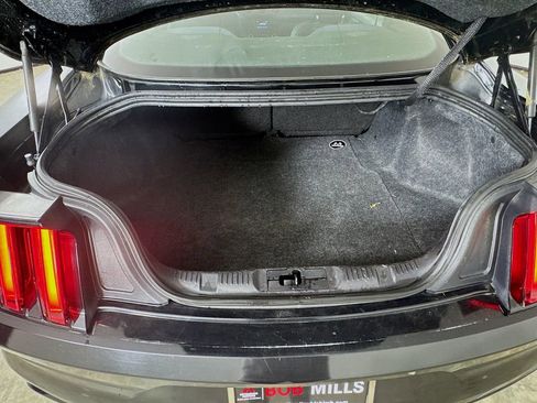 Used 2016 Ford Mustang Coupe w/ Equipment Group 051A image 24