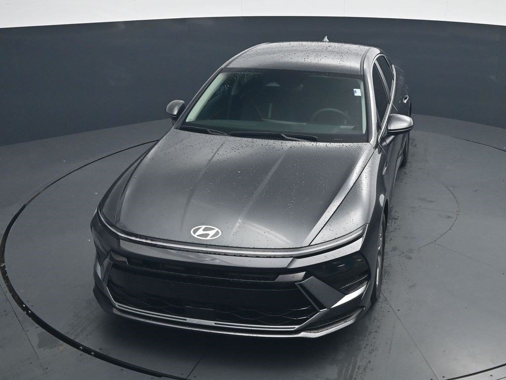 Used 2025 Hyundai Sonata SE FWD image 21