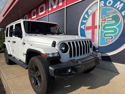 Used 2023 Jeep Wrangler Altitude