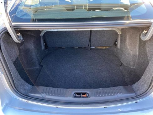 Used 2015 Ford Fiesta S image 9