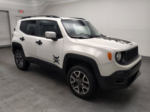 Used 2015 Jeep Renegade Latitude w/ Popular Equipment Group image 11