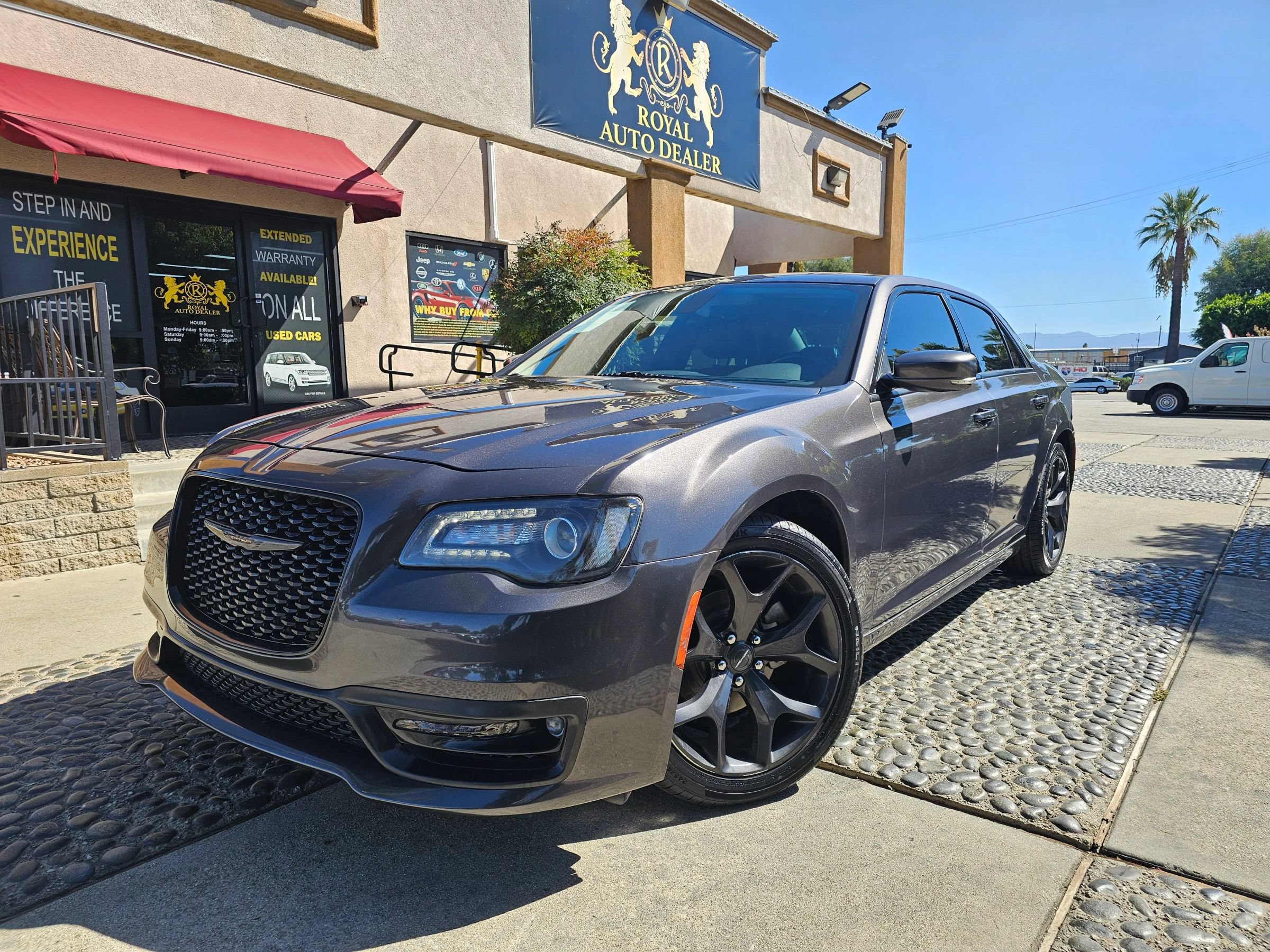 Used 2021 Chrysler 300 Touring L RWD image 1