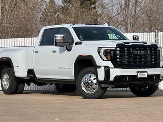 New 2026 GMC Sierra 3500 Denali Ultimate video 2