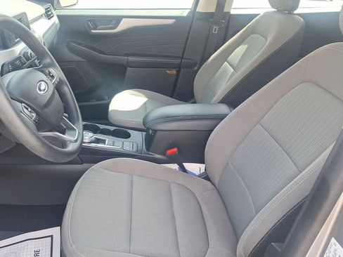 Used 2022 Ford Escape S AWD/4WD image 10