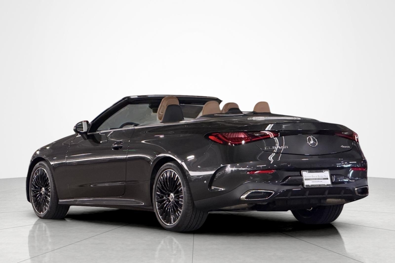 New 2027 Mercedes-Benz CLE 450 4MATIC Cabriolet image 3