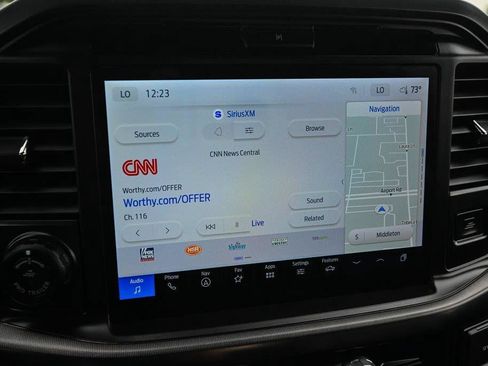Used 2025 Ford F150 Lariat AWD/4WD image 37