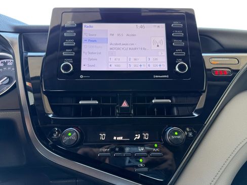 Used 2023 Toyota Camry LE image 12